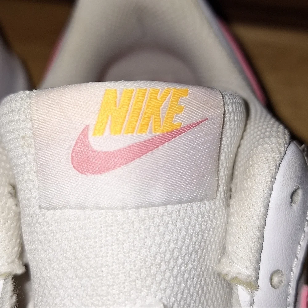 Nike Court Low Pink/white Kids Sneakers In A Youth Size 5. Unisex. EUC.